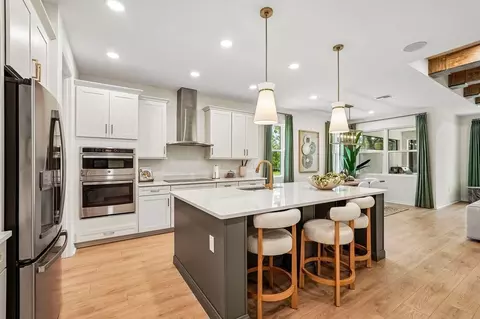 Kitchen - 9512 Vibrant Ln, Venice, FL 34292 photo 1 of 2