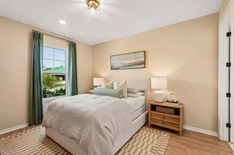 Bedroom - 9512 Vibrant Ln, Venice, FL 34292 photo 2 of 3