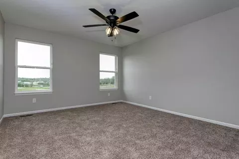 Bedroom - 1917 Wellington Dr, Ozark, MO 65721 photo 3 of 5