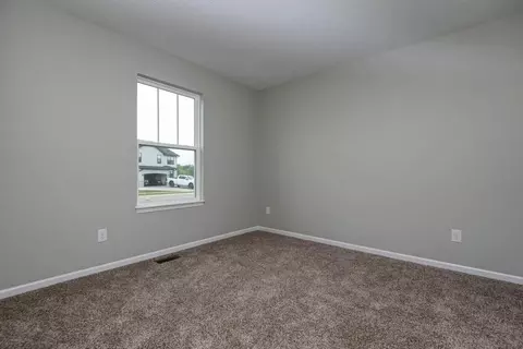 Bedroom - 1917 Wellington Dr, Ozark, MO 65721 photo 1 of 5
