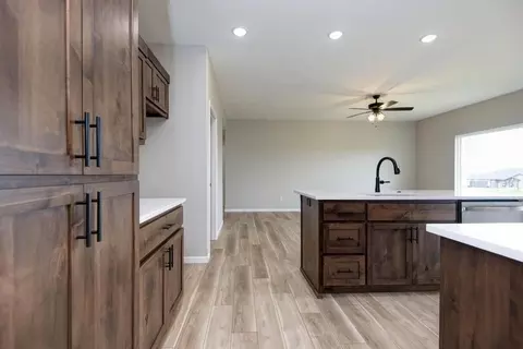 Kitchen - 1917 Wellington Dr, Ozark, MO 65721 photo 5 of 5