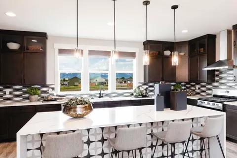 Kitchen - 805 Halfpipe St, Belgrade, MT 59714 photo 5 of 5