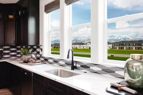 Kitchen - 805 Halfpipe St, Belgrade, MT 59714 photo 2 of 5
