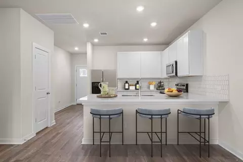Kitchen - 13809 Ryan Range Ln, Elgin, TX 78621 photo 1 of 9