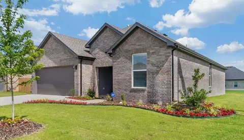 401 Maya St, Prairie Grove, AR 72753