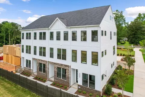 351 Bungalow Rd, Charlotte, NC 28208