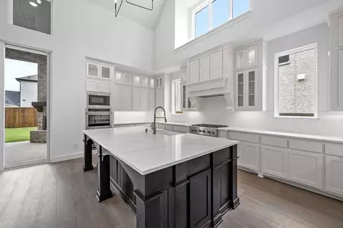 Kitchen - 2113 Tupelo Trl, Argyle, TX 76226 photo 2 of 4