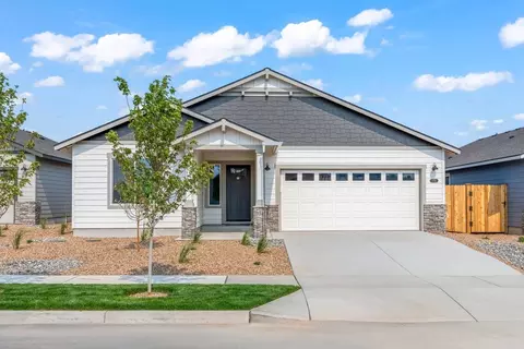 773 NE Discovery Lp, Prineville, OR 97754