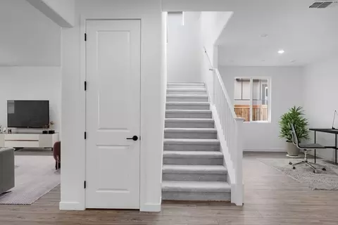 Entry Way - 4344 Ellington Way, Lathrop, CA 95330 photo 1 of 25