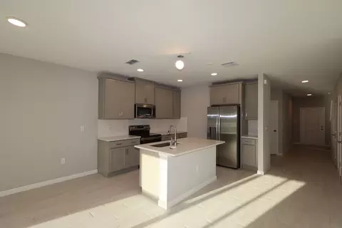 6104 Fellow Wagon Way, Orlando, FL 32822
