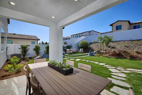 Exterior - 5548 Dora Way, Oceanside, CA 92057 photo 5 of 9