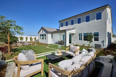 Exterior - 5548 Dora Way, Oceanside, CA 92057 photo 4 of 9