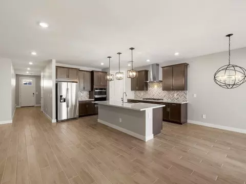 Kitchen - 358 W Flatiron Trl, Apache Junction, AZ 85120 photo 3 of 5