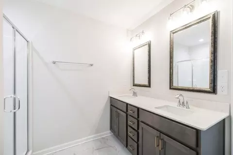 Bath - 10 Cedar Sage Ln, Fort Mitchell, AL 36856 photo 2 of 3