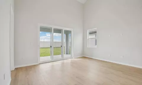 Living - 10167 Hidden Hammock Loop, Parrish, FL 34219 photo 3 of 4