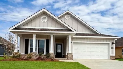 7687 Anglebrook Rd N, Mobile, AL 36695
