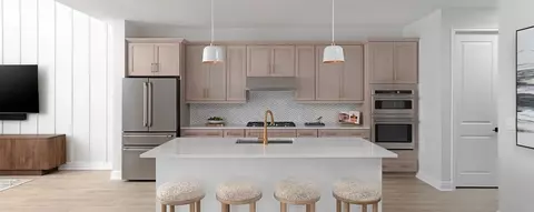 Kitchen - 11127 Tire Swing Dr, Parrish, FL 34219 photo 1 of 2