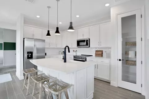 Kitchen - 7495 Sea Manatee St, Parrish, FL 34219 photo 2 of 6