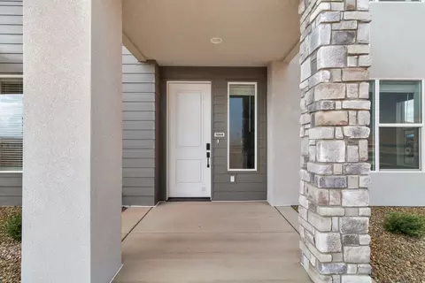 1084 E Malibu Ln, Washington, UT 84780