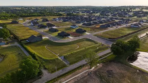 View/Area - 8400 E Galveston St, Broken Arrow, OK 74014 photo 9 of 9
