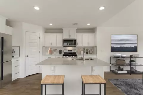 Kitchen - 8400 E Galveston St, Broken Arrow, OK 74014 photo 5 of 12