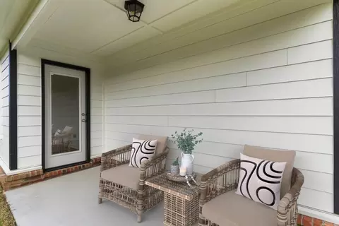 Exterior - 8400 E Galveston St, Broken Arrow, OK 74014 photo 13 of 21