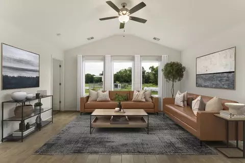 Living - 8400 E Galveston St, Broken Arrow, OK 74014 photo 2 of 5