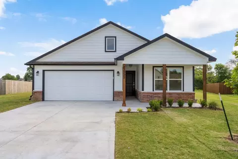 Exterior - 8400 E Galveston St, Broken Arrow, OK 74014 photo 10 of 21