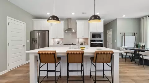 Kitchen - 228 Compass Rd, Hampton, GA 30228 photo 2 of 3