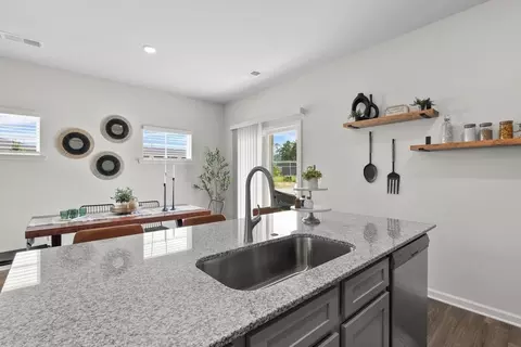 Kitchen - Clark Lane, Anderson, SC 29621 photo 6 of 6