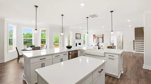 Kitchen - 704 Catbird Ct, Pelzer, SC 29669 photo 2 of 5