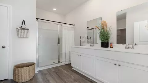 Bath - 433 Glacier Way, Conway, SC 29526 photo 2 of 2