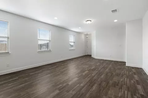 6570 Marsh Ln, Buda, TX 78610 photo 5