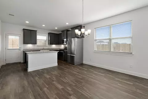 6570 Marsh Ln, Buda, TX 78610 photo 12