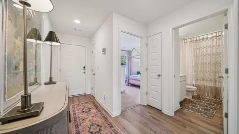 Entry Way - 18512 Caffee Dr, Vance, AL 35490 photo 3 of 7