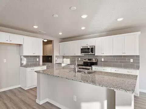Kitchen - 1919 Cashel St, Middleton, ID 83644 photo 4 of 6