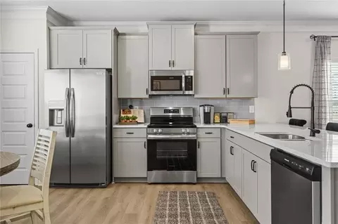 Kitchen - 740 Trinity Dr, Auburn, GA 30011 photo 2 of 5