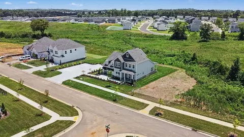 View/Area - 2229 Headwaters Dr, Spring Hill, TN 37174 photo 4 of 6