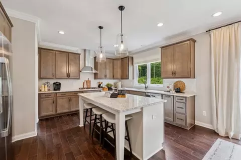 Kitchen - 644 Fadley Loop E, Delaware, OH 43015 photo 3 of 4