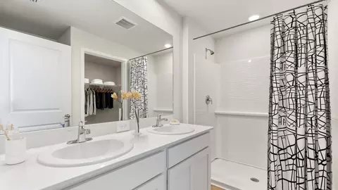 Bath - 4410 Lee Blvd, Lehigh Acres, FL 33971 photo 1 of 4