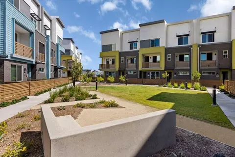 Exterior - 532 Limestone Ct, El Cajon, CA 92020 photo 5 of 7