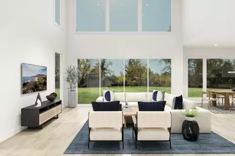 Living - 173 Beverly, Irvine, CA 92618 photo 2 of 4