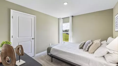 Bedroom - 17325 Whiskey Creek Trl, Parrish, FL 34219 photo 1 of 5