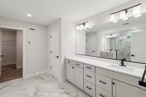 Bath - 4002 Millner Rd, Nottingham, MD 21236 photo 1 of 2