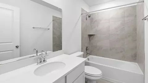 Bath - 263 Oriole St, Kyle, TX 78640 photo 1 of 4