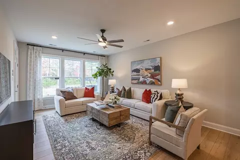 Living - 351 Whites Ml, Abingdon, VA 24210 photo 1 of 5