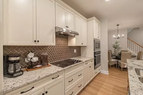 Kitchen - 351 Whites Ml, Abingdon, VA 24210 photo 3 of 8