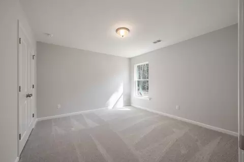 Bedroom - 12700 Beaver Point Dr, Midlothian, VA 23112 photo 4 of 6