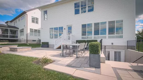 Exterior - 8774 Rosehaven Ln, Frederick, MD 21701 photo 6 of 20