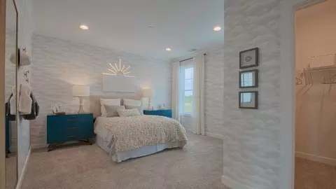 Bedroom - 8774 Rosehaven Ln, Frederick, MD 21701 photo 2 of 4